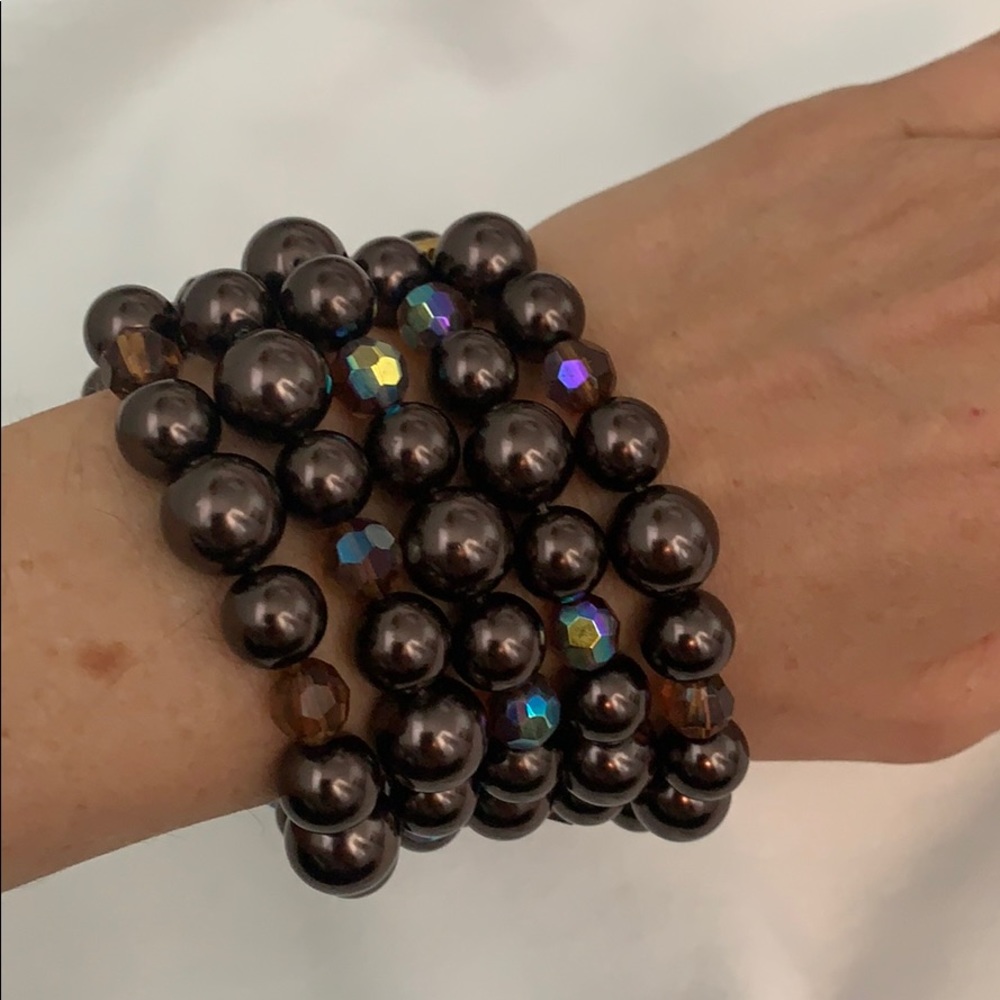 Pearl and crystal bracelet